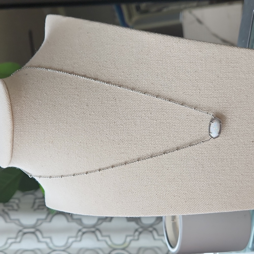 Kendra Scott White Kyocera Opal Silver Elisa necklace - Picture 2 of 5